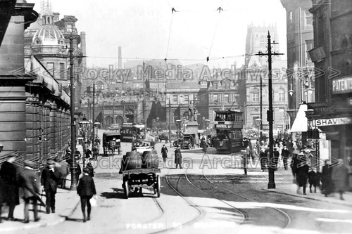 Fyy forster square - forster, with
