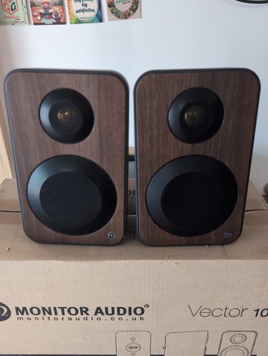 Monitor audio vector - vector, 10