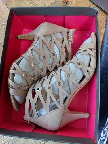 Vince camuto shoes - vince,