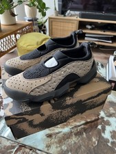 Oakley Factory Team Ostrich