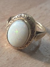 Crystal Opal 9ct Gold Ring