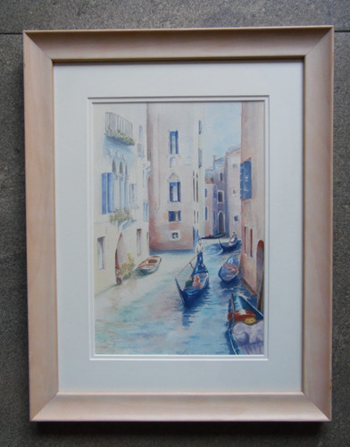 Venice gondola canal - on,
