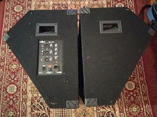 A PAIR OF GEAR4MUSIC PM-12HA POWERED MONITOR WEDGE SPEAKERS (X2)