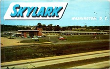 Postcard 1957 Skylark Motel