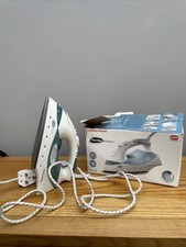 Morphy Richards Steam Iron
