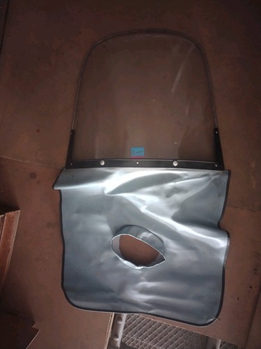 Vintage windshield for scooter