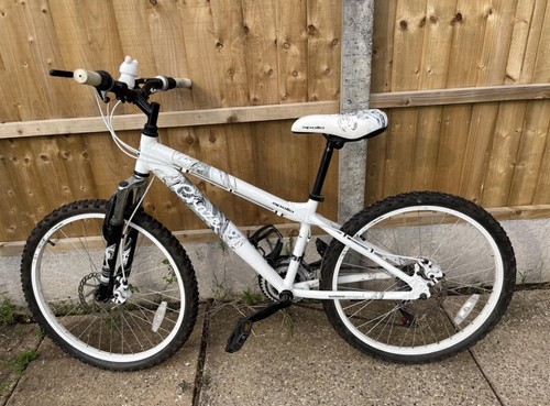 Halfords apollo craze kids - halfords,