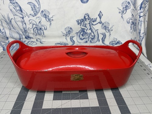 1960 red enamel - red, pot