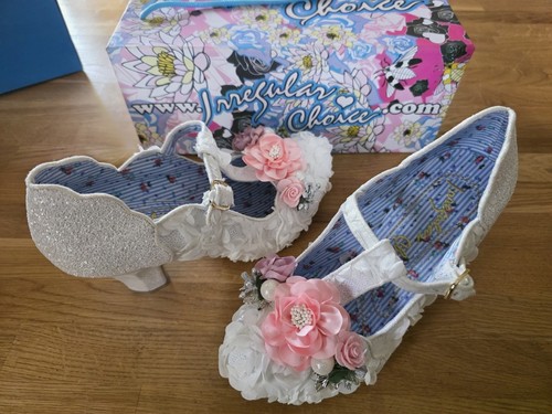 Irregular choice carriage - irregular,