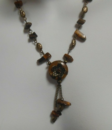 Avon signed tiger eye - signed, na