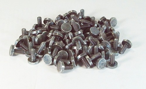 100 meccano contact stud - 100,