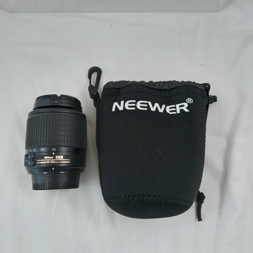 Nikon nikkor 55 200mm - af-s, dx