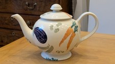 Large Royal Winton Kitchen Garden Teapot - Hand Decorated Spongeware 3 pint 1.5L