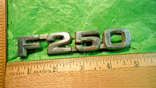 AQ96 Ford F-250 Fender Emblem