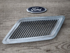 MK1 ESCORT ESTATE L/H SIDE VENT 3032E-79018K26A GENUINE NEW PART VER RARE NOW