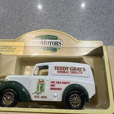 Lledo Morris Z Van Teddy Grays