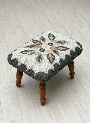 Vintage hook rug cover - rug,