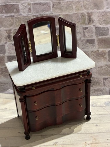 Dolls house scake - 1/12,