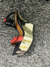 Women's Sandals Feature A