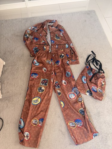 Pijama size medium - lv,