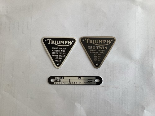 Name plates triumph 350 - name,