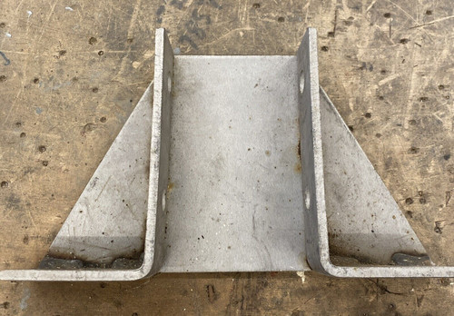 Channel strut double gusset - channel,