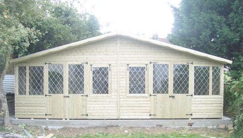 20x10 summer house log - house,