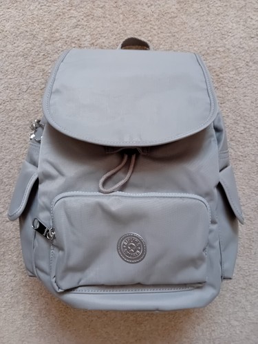 Genuine kipling city - genuine, s