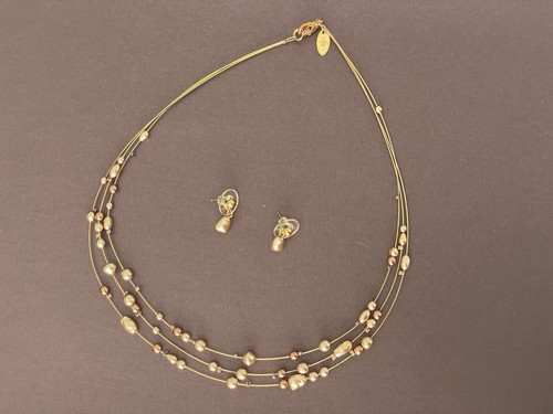Vintage gold tone plastic - vintage,