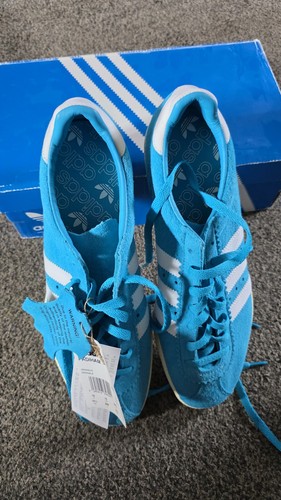 Adidas padiham size bnwt - padiham, 10