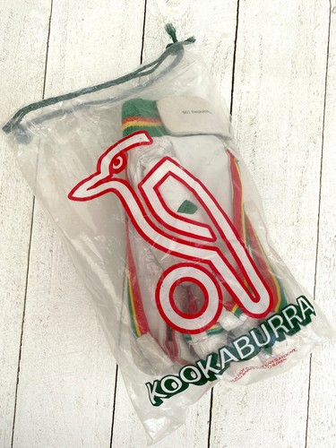 Vintage kookaburra cricket - vintage,
