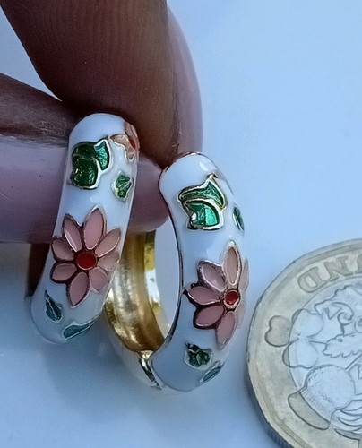 Enamel floral hinged huggie - floral,