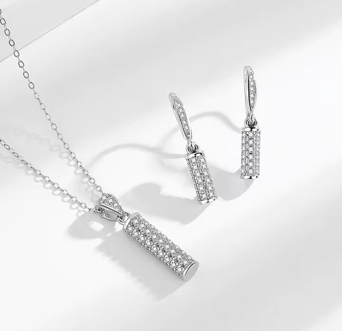 925 sterling silver - 925,