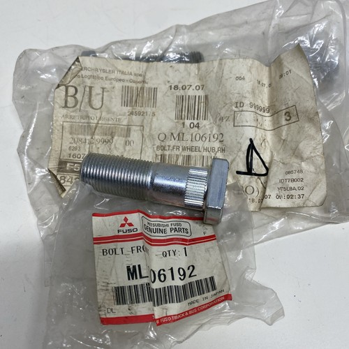 Mitsubishi truck canter front - mitsubishi,