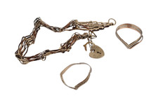 9ct 375 Yellow & Tri Colour Gold Scrap x3 Gate Bracelet Wishbone Rings 7g Weight