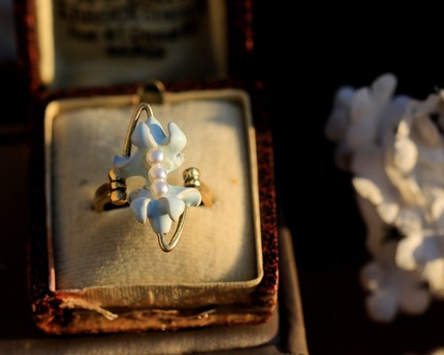 Antique adjustable gold ring - antique,