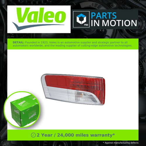 Rear light lamp fits toyota - rear,