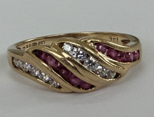 9ct gold ruby diamond - 9ct,