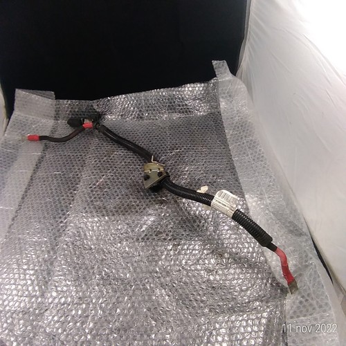 Positive battery cable - battery,