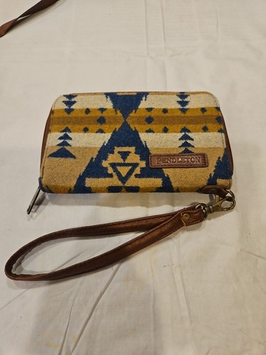 Pendelton small wool - small, wristlet