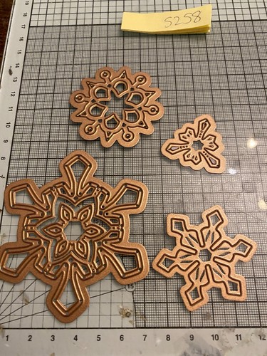 Spellbinders christmas - spellbinders,