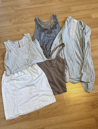 Size small lot women - small, of