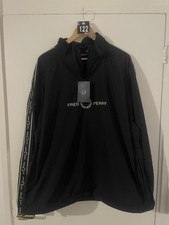 Fred Perry Taped Sleeve Shell