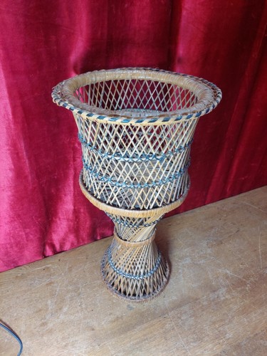 Vintage 1970 wicker planter - 1970's,