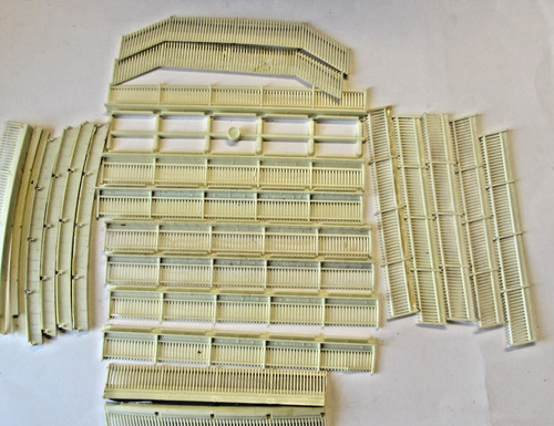 Hornby station plat form - station,