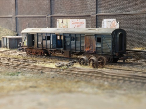 Weathered gauge wagon - weathered, oo