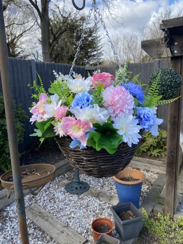 Artificial spring hanging - spring,