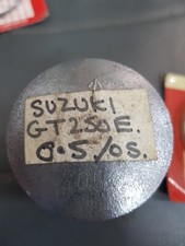 SUZUKI  X7 GT250  Used Piston