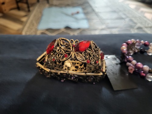 Costume jewellery - costume,