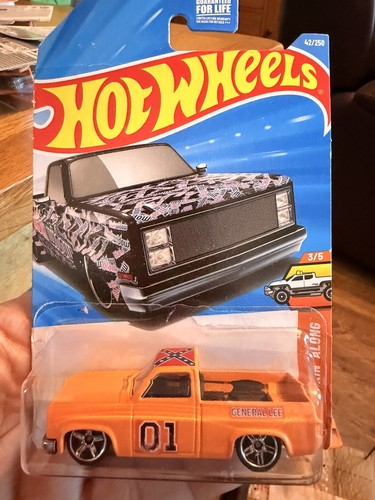Hot wheels dukes - hot,